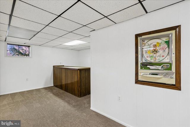 9812 CANAL RD, Montgomery Village, MD 20886
