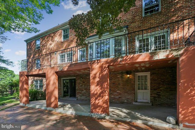 9812 CANAL RD, Montgomery Village, MD 20886
