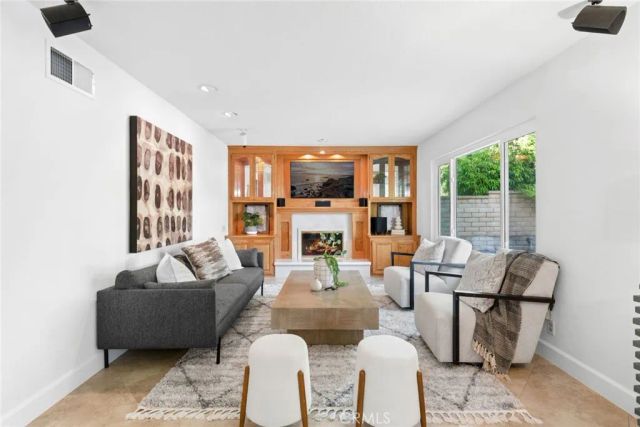 28162 Palmada, Mission Viejo, CA 92692