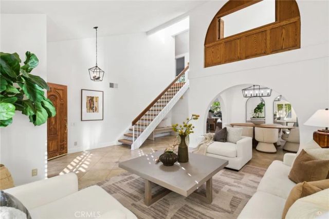 28162 Palmada, Mission Viejo, CA 92692