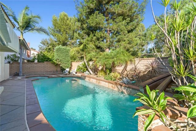 28162 Palmada, Mission Viejo, CA 92692