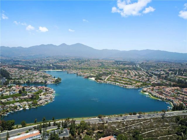 28162 Palmada, Mission Viejo, CA 92692