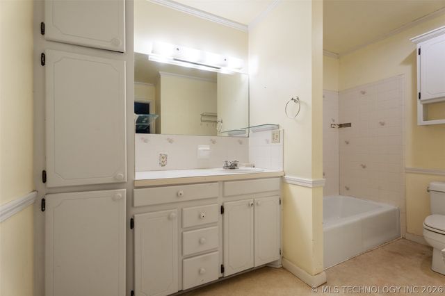 615 N Brewer Street, Vinita, OK 74301