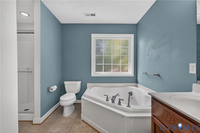 4105 Old Nottingham Rd, Quinton, VA 23141