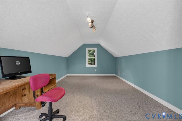4105 Old Nottingham Rd, Quinton, VA 23141