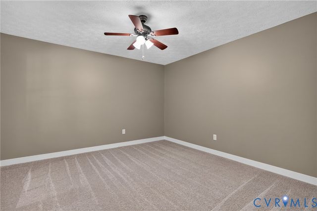4105 Old Nottingham Rd, Quinton, VA 23141