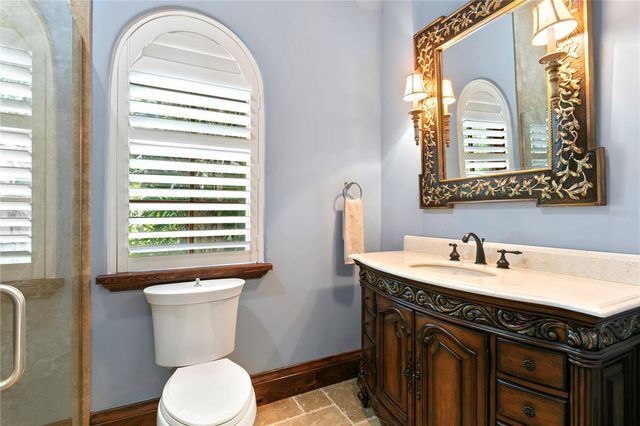 25 W SPANISH MAIN STREET, Tampa, FL 33609