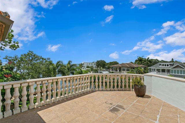 25 W SPANISH MAIN STREET, Tampa, FL 33609