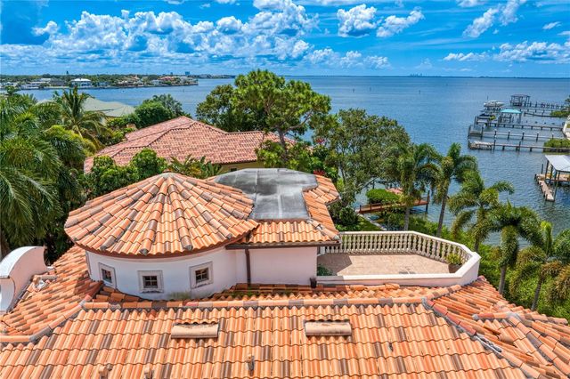 25 W SPANISH MAIN STREET, Tampa, FL 33609