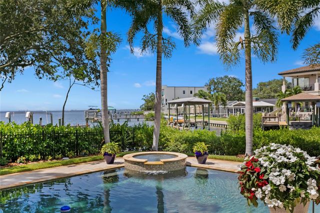 25 W SPANISH MAIN STREET, Tampa, FL 33609