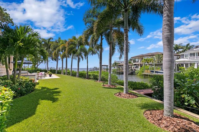 25 W SPANISH MAIN STREET, Tampa, FL 33609