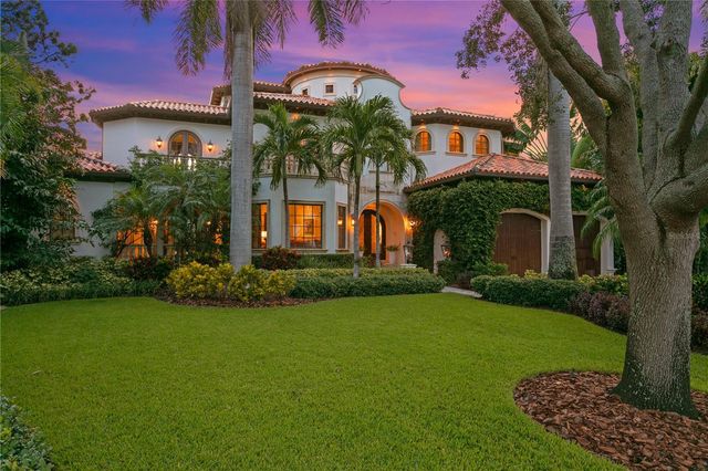 25 W SPANISH MAIN STREET, Tampa, FL 33609