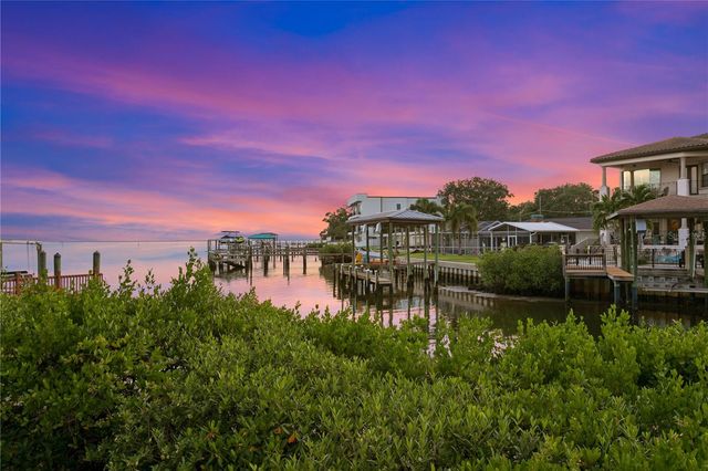 25 W SPANISH MAIN STREET, Tampa, FL 33609