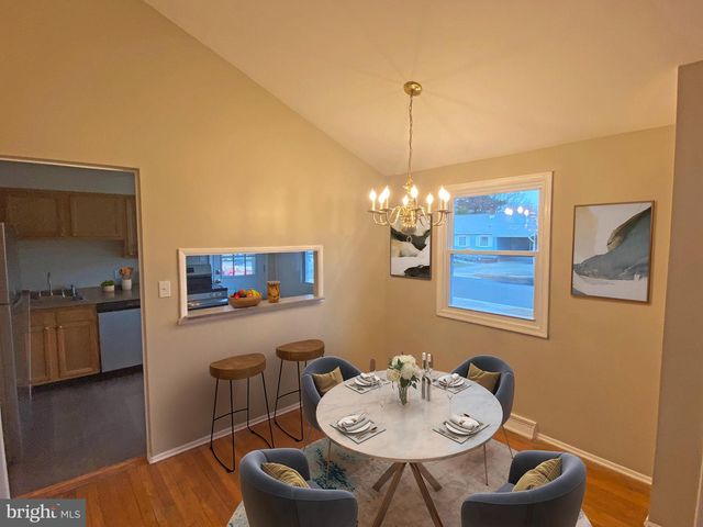 21 MERION RD, Newark, DE 19713