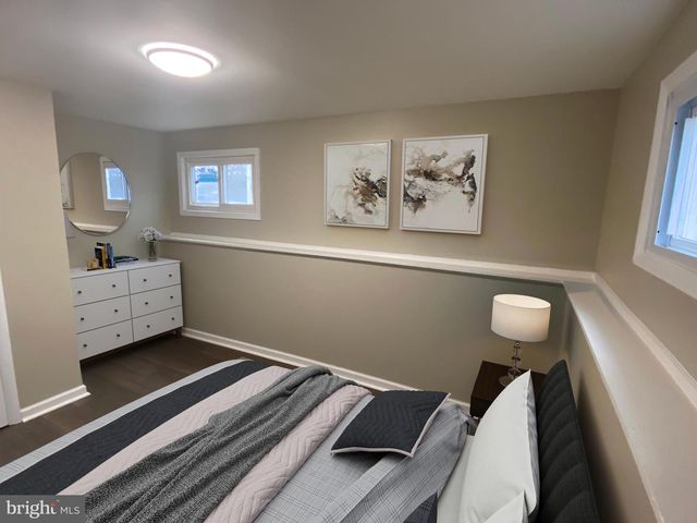 21 MERION RD, Newark, DE 19713