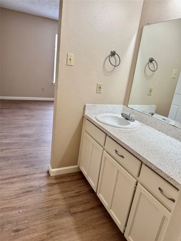 7752 Sable Lane, North Richland Hills, TX 76182