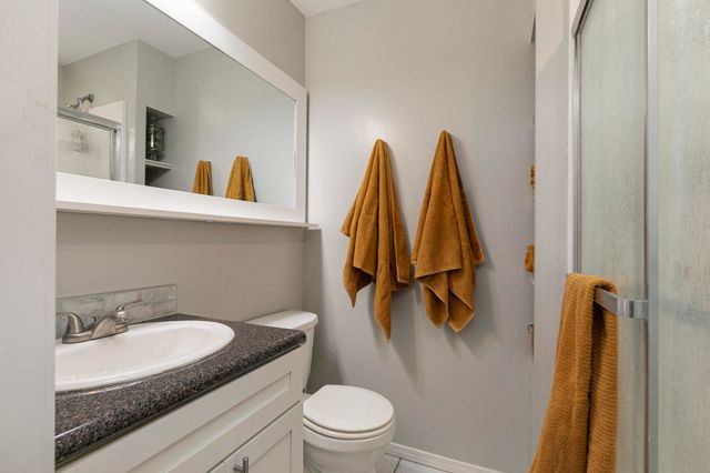 1121 S John Avenue, Springfield, MO 65804