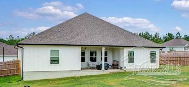 3962 Whitetail Ln, Pensacola, FL 32526