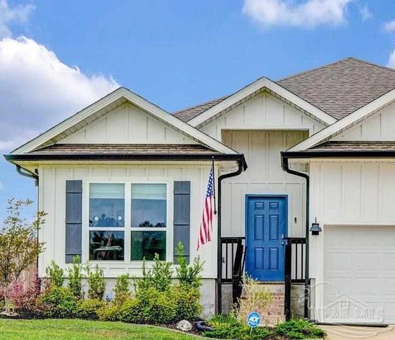 3962 Whitetail Ln, Pensacola, FL 32526