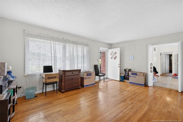 5301 Flagstone Court, Fayetteville, NC 28303