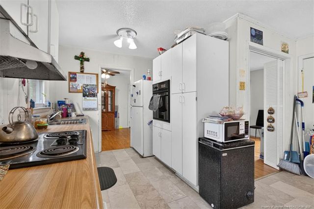 5301 Flagstone Court, Fayetteville, NC 28303