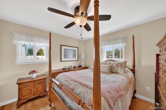 15675 Mulberry Street, Southgate, MI 48195