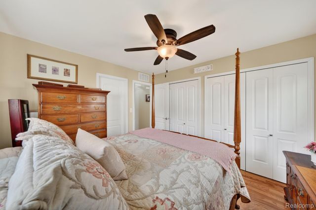 15675 Mulberry Street, Southgate, MI 48195