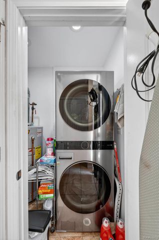 15675 Mulberry Street, Southgate, MI 48195