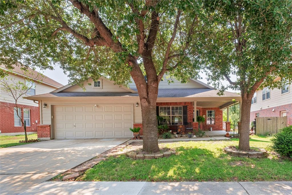12701 Waynespur LN, Elgin, TX 78621