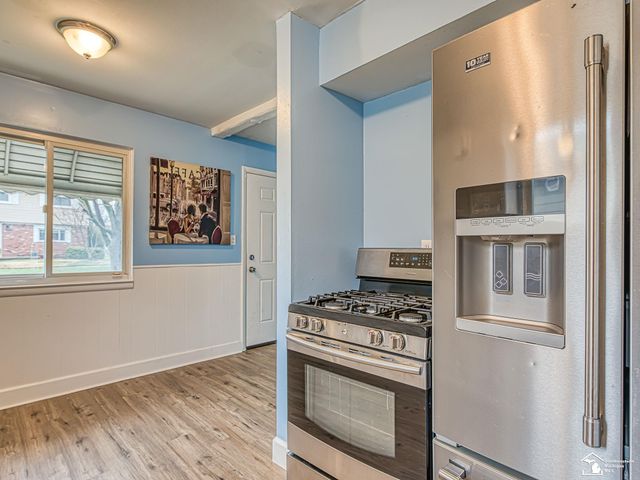 6625 Birch Street, Taylor, MI 48180