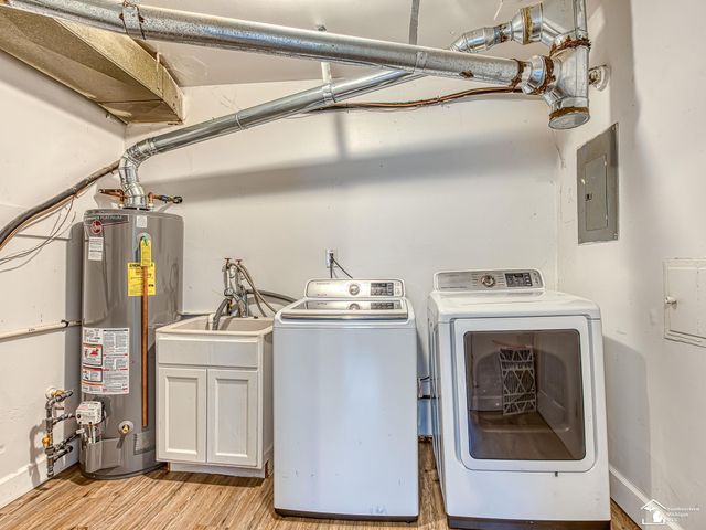 6625 Birch Street, Taylor, MI 48180