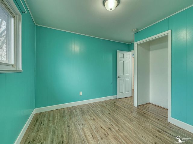 6625 Birch Street, Taylor, MI 48180