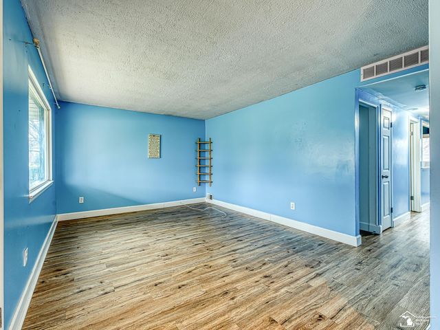 6625 Birch Street, Taylor, MI 48180