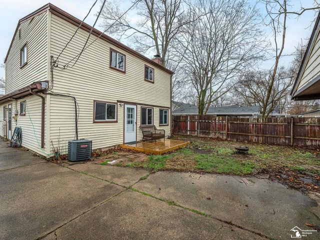 6625 Birch Street, Taylor, MI 48180