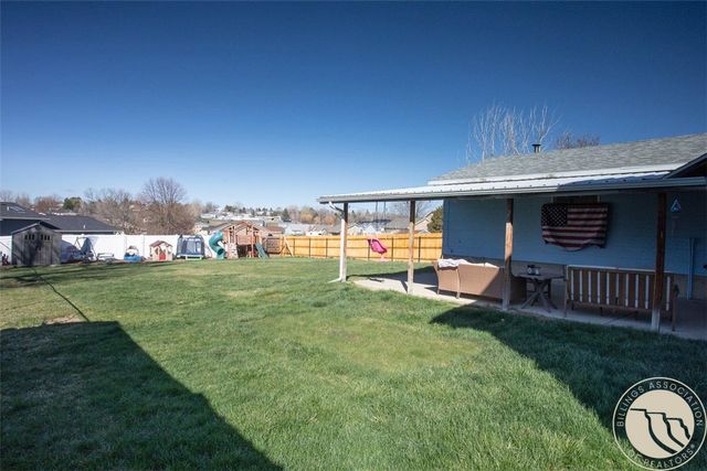 2012 Phoebe Dr, Billings, MT 59105