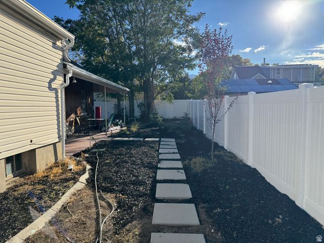 220 E GREENWOOD AVE, Midvale, UT 84047