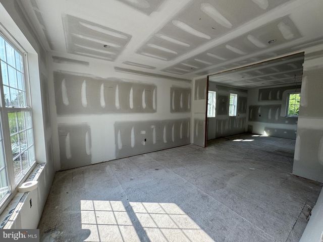 630 ALLENTOWN RD, Sellersville, PA 18960