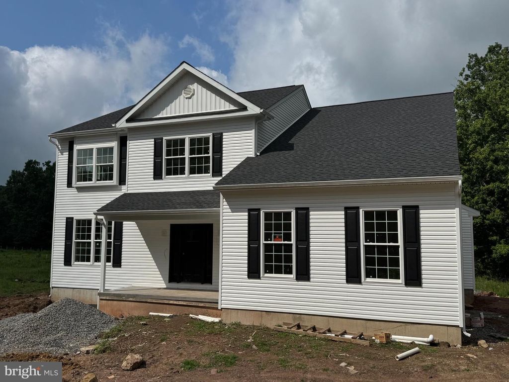 630 ALLENTOWN RD, Sellersville, PA 18960