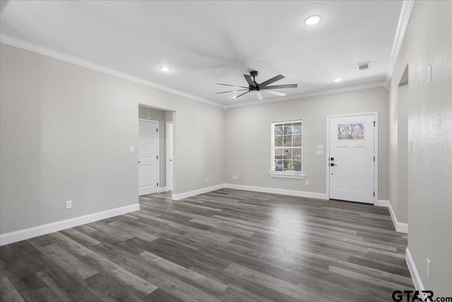 1607 N. Ross, Tyler, TX 75702