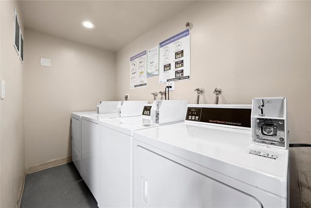 2980 Riverside Drive 324, Coral Springs, FL 33065