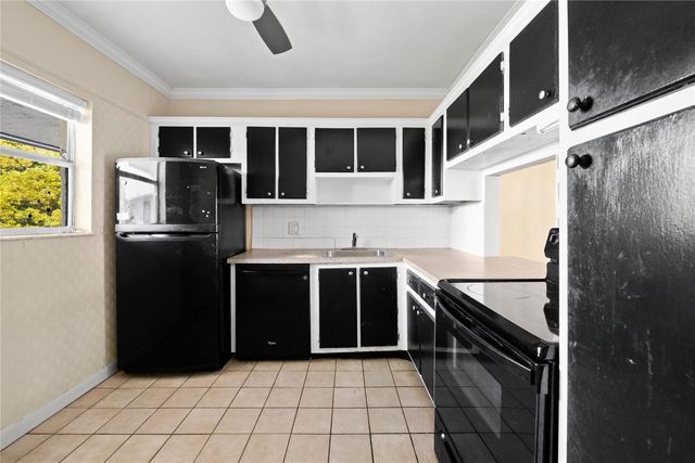 2980 Riverside Drive 324, Coral Springs, FL 33065