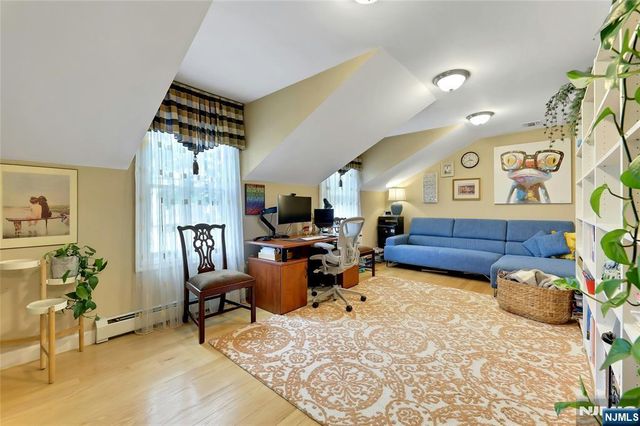12-65 Burbank Street, Fair Lawn, NJ 07410