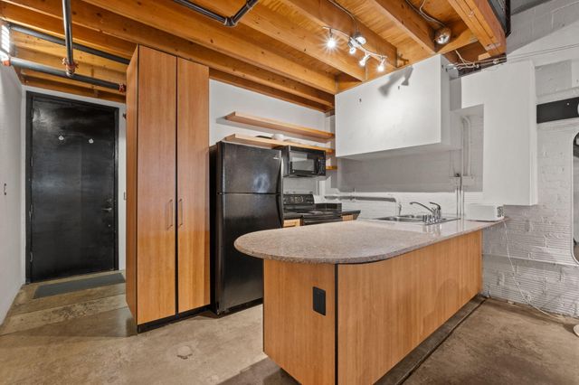 2001 Gold Avenue SE 3, Albuquerque, NM 87106