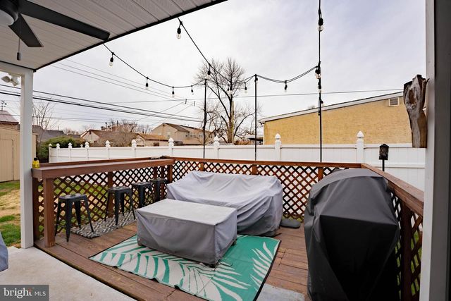 1306 SPENCER DR, Croydon, PA 19021