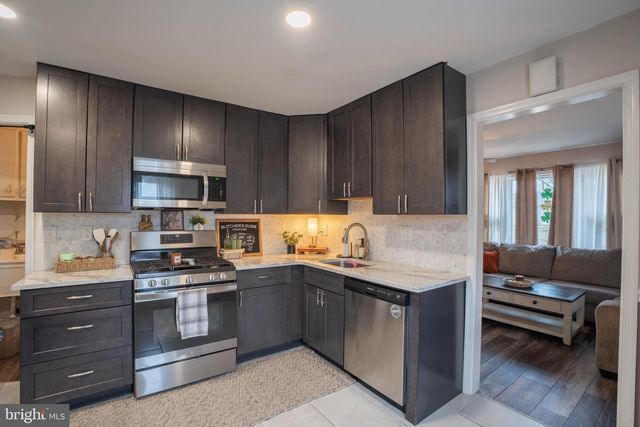 1306 SPENCER DR, Croydon, PA 19021