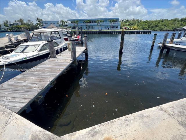 2700 NE 135th Street 45, North Miami, FL 33181