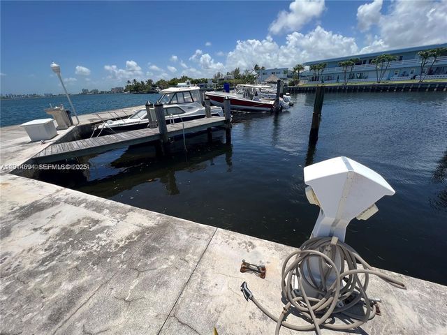 2700 NE 135th Street 45, North Miami, FL 33181