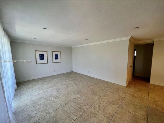 2700 NE 135th Street 45, North Miami, FL 33181