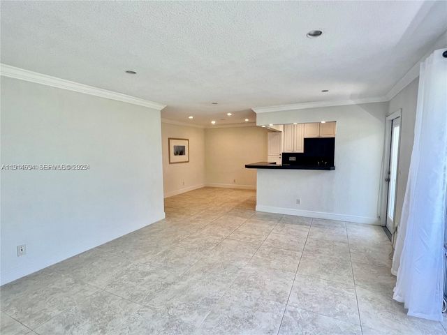 2700 NE 135th Street 45, North Miami, FL 33181