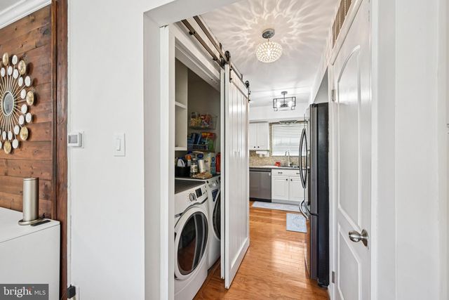 1603 WOLFE LN, Downingtown, PA 19335